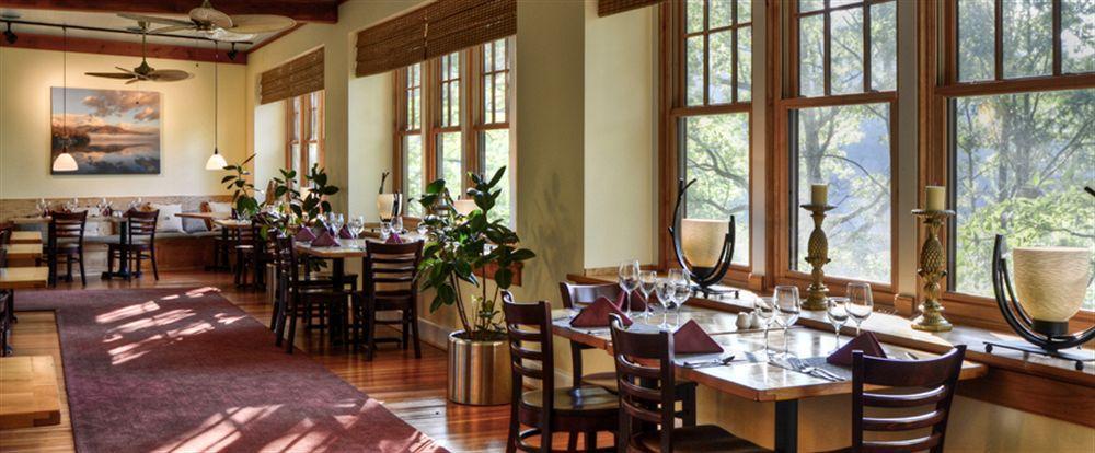 Lodge On Lake Lure Bagian luar foto