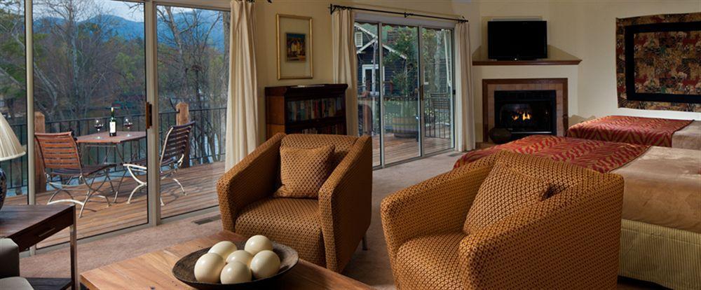 Lodge On Lake Lure Bagian luar foto