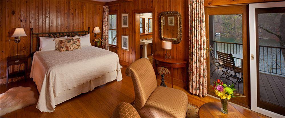 Lodge On Lake Lure Bagian luar foto