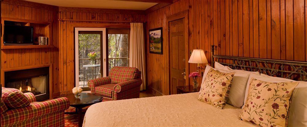 Lodge On Lake Lure Bagian luar foto