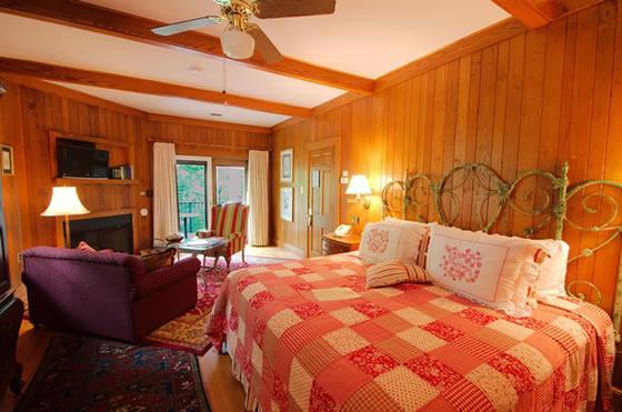Lodge On Lake Lure Bagian luar foto