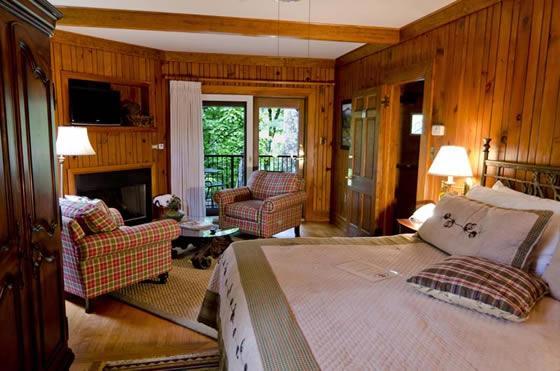 Lodge On Lake Lure Bagian luar foto