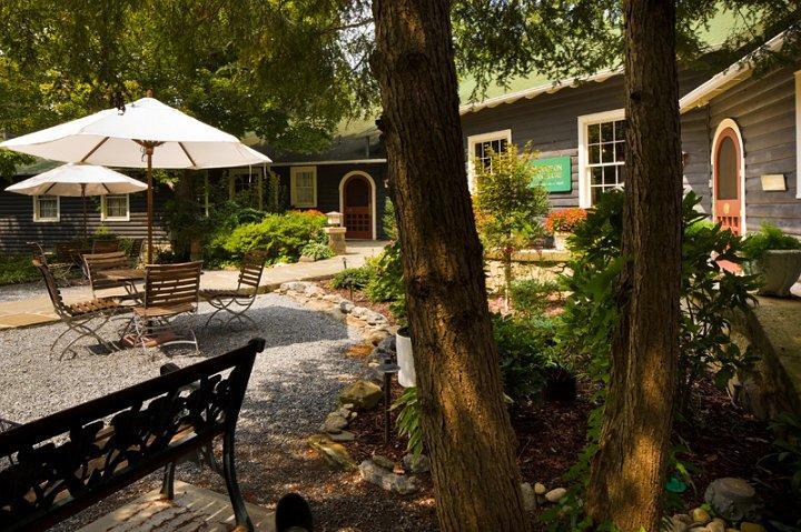 Lodge On Lake Lure Bagian luar foto